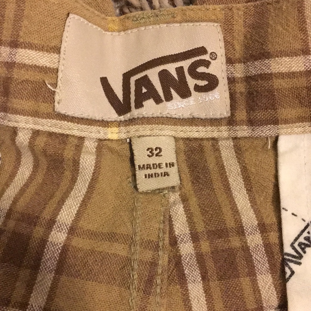 Vans Shorts - Picture 4 of 5